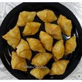 Uma Sarkar's cooksnap of when they made মিষ্টি সিঙাড়া (mishti singara recipe in Bengali).