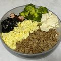 Nadine Schweitzer 's cooksnap of when they made Japanese 3-color Bento (Sanshoku Bento).