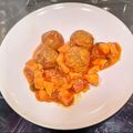 El cooksnap de Mayordomo solitario cuando hizo Albóndigas de lentejas con salsa de tomate.