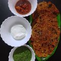 kailashben Dhirajkumar Parmar's cooksnap of when they made મિસ્સી રોટી.