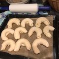 Karola Balog Cooksnap-ja, amikor elkészítette a(z) Tejes kifli receptet.