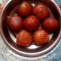 Dipti Mehrotra का कुकस्नैप जब उन्होंने गुलाब जामुन(gulab jamun recipe in Hindi) बनाया था।
