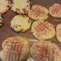 rtzajones's cooksnap of when they made nice and soft lemon cookies.