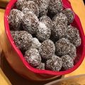 Daniella Bodó-Nagy Cooksnap-ja, amikor elkészítette a(z) Kókuszgolyó 🥥 receptet.