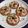Falguni Chauhan ( The 🏡 Chef )'s cooksnap of when they made ભાખરી પિઝા.(Bhakri Pizza Recipe in Gujarati.).