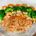 Cooksnap của SeleneJang 🌙 khi họ làm theo món Cơm Chiên Sốt Cà - Bông Cải Xào Tôm BLW