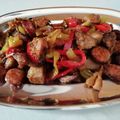 Cooksnap από dcroula στη συνταγή Χοιρινή τηγανιά με πικάντικα λουκάνικα, τσίπουρο και ρύζι