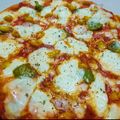 Chetsi Solanki's cooksnap of when they made ચીઝ બુર્સ્ટ પીઝા (Cheese Burst Pizza Recipe In Gujarati).