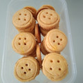 Cooksnap dari Dapur Bou untuk resep Button Cookies alias Kukis Kancing