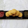 Deepa Paliwal का कुकस्नैप जब उन्होंने मटर कचौड़ी विद आलू का झोल (Matar kachodi with aloo ka jhol recipe in Hindi) बनाया था।