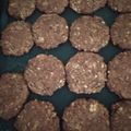 El cooksnap de monicajn cuando hizo Galletas de avena, cacao y pasas de uva.