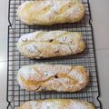 Cooksnap dari Bunda Ei untuk resep Cranberry Cheese Bread (Tanpa Telur)