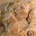 صورة من أم نبأ وإبراهيم طباخ مع خبره جيده في مجال الخبز والحلويات السويديه، شاركها بعد تجربة وصفة شيش برك بصلصة حمراء