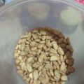 Cooksnap dari Azizar Rafir untuk resep Biji Ketapang GE-ER (Gurih Enak Empuk Renyah) #PekanInspirasi
