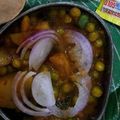 Sapna Gupta का कुकस्नैप जब उन्होंने आलू गाजर मटर सब्जी (aloo gajar matar sabzi recipe in Hindi) बनाया था।