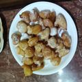 صورة من Wika، شاركها بعد تجربة وصفة الزلابيه أو العوامات أو لقمة القاضى زى ماتحبوا تسموها 💕😋