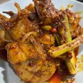 Cooksnap Susan Irwansyah semasa beliau membuat Ayam Masak Merah Tumis Serai Bercili.