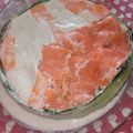 Cooksnap de ISA Dup sur la recette Tartare de melon tomates concombre feta et saumon fumé façon gâteau