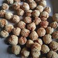 Cooksnap dari Tia D Ratri untuk resep Roti ketawa mini / mini onde-onde ketawa