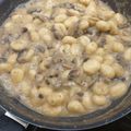 Cooksnap από elvira στη συνταγή Νιόκι με μανιτάρια