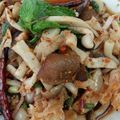 รูป Cooksnap ของ ป้าMay เมื่อเขาทำ ลาบเห็ดกรอบเลิศรสมังสวิรัติ/เจ vegan