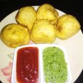 Sejal Kotecha's cooksnap of when they made બટાકા વડા (Bataka Vada Recipe In Gujarati).