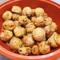 Blaskovics Ibolya Cooksnap-ja, amikor elkészítette a(z) Élesztő nélküli kolbászos pogácsa receptet.