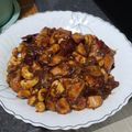 Cooksnap Nazween Narudin semasa beliau membuat Ayam kung Pao.