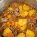 El cooksnap de Eva cuando hizo Carne de aguja estofada con pimientos ahumados y patatitas enteras.