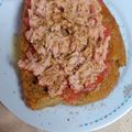 Cooksnap από Vasiliki Voutsinou στη συνταγή Ντακάκια με τόνο