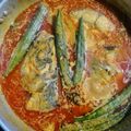 Cooksnap Nor Zahida Aini semasa beliau membuat Kari ikan merah.