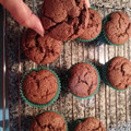 El cooksnap de Clau La Lennoxa cuando hizo Muffin de chocolate, relleno 🍓 🧁.