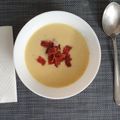 Gemu Cooksnap-ja, amikor elkészítette a(z) Burgonyakrémleves kolbászchipsszel receptet.
