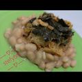 il Un pizzico di cannella e curry quando ha preparato Zuppa Toscana