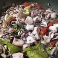 Cooksnap dari Addina Naufalia Hanifanti untuk resep Cumi Tinta Hitam