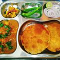 Saloni Jain का कुकस्नैप जब उन्होंने पूरी आलू (poori aloo recipe in Hindi) बनाया था।