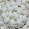 Cooksnap dari Fitri Ramandha untuk resep Putri salju kacang mede - kue kering