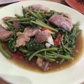 รูป Cooksnap ของ Ying Nis เมื่อเขาทำ ผัดกระเฉดไฟแดง