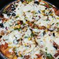 صورة من براءة هلال ، شاركها بعد تجربة وصفة بيتزا بالخضار 🍕😋