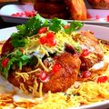 Kavita Verma का कुकस्नैप जब उन्होंने आलू टिक्की चाट (Aloo tikki chaat recipe in Hindi) बनाया था।