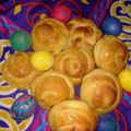 صورة من فاتن عمر، شاركها بعد تجربة وصفة بريوش بالزبيب(منجئونة) 😋💓