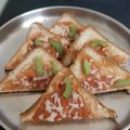 Ananthi @ Crazy Cookie's cooksnap of when they made 😋😋🍞🍕பிரெட் பீட்ஸா🍞🍕😋😋.