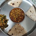 mitu madlani's cooksnap of when they made સૂકી ચોળી બટાકા નું શાક (Suki Chori Potato Shak Recipe In Gujarati).