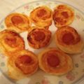 Monique konyhàja Cooksnap-ja, amikor elkészítette a(z) Sajtos virslis csiga leveles tésztából receptet.