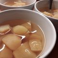 Andrea Berkesné Cooksnap-ja, amikor elkészítette a(z) Birsalma kompót "mert apa azt kérte" receptet.
