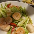 賴小孟 的 干貝蝦仁炒芹菜 cooksnap