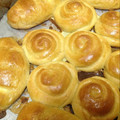 صورة من hoda alshalakamy( OM Nada)، شاركها بعد تجربة وصفة خبز الحليب طعم وريحة رووعة ☺ 😋