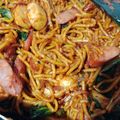 Cooksnap Fafa semasa beliau membuat Mee Goreng Basah.