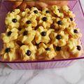 Cooksnap dari Riniwaty untuk resep Double Milky Cookies, lumer dan so milky😋😋😋