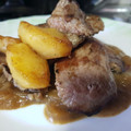 El cooksnap de Lara Aragon " El SARAO DE LARA" cuando hizo Secreto de cerdo ibérico con salsa de manzana.